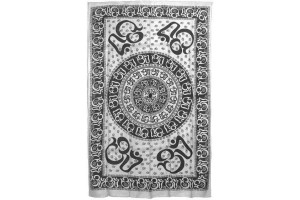 Bedspreads, Tapestries and Tablecovers Bedspreads, Tapestries and Tablecovers