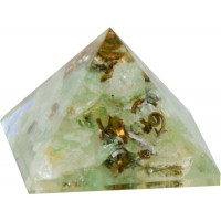 Aventurine Heart Chakra Orgone Pyramid Aventurine Heart Chakra Orgone Pyramid